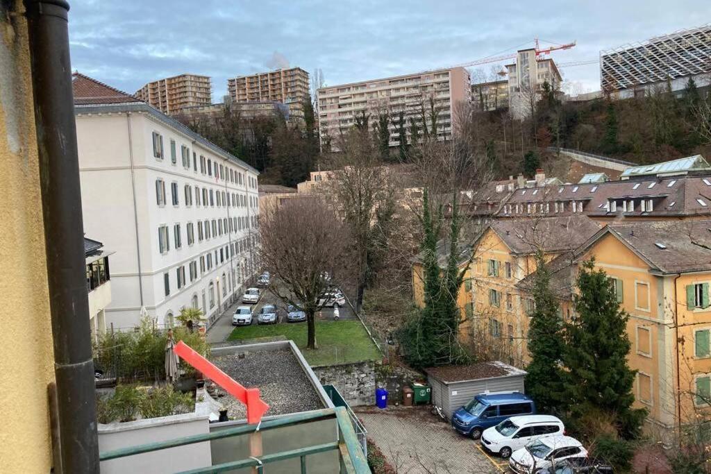 Joli 2 Pieces Dernier Etage, Lausanne Centre Exterior photo